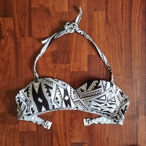 3/$25 Black & white tribal halter/bandeau swim top
